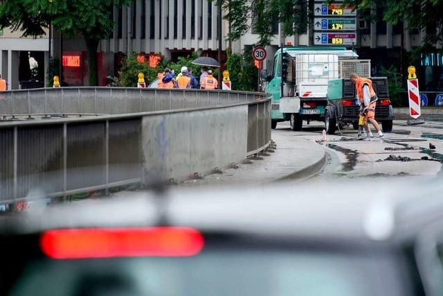 Fotos: Der erste Tag an Freiburgs Superbaustelle auf der B31
