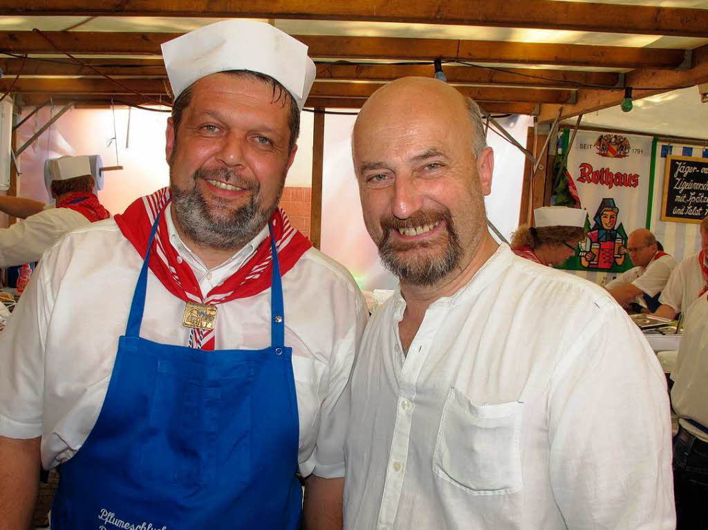 Brgermeister Michael Scharf im Pflumeschlucker-Arbeitshs mit Frdric Drvt, Brgermeister von Bains-les-Bains.