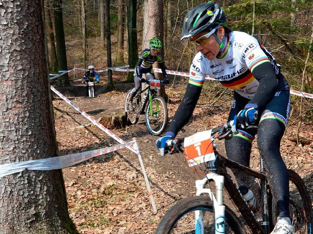 In Aktion: Die dreifache Olympiamedail...ike-Rennen im April in Bad Sckingen.   | Foto: Michael Gilg