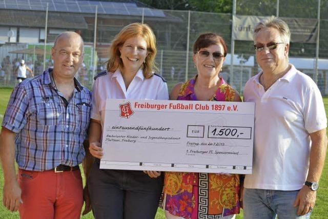 Freiburger FC will laufend helfen