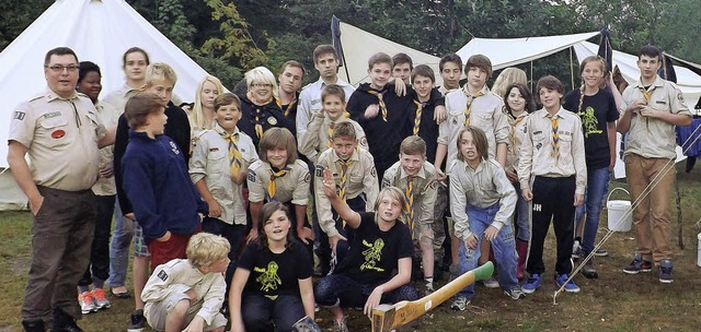 Mit dem Herrischrieder Jugendzeltplatz...gruppe aus Schliengen voll zufrieden.   | Foto:  WOLFGANG ADAM