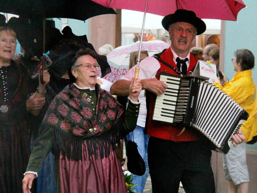 28. Kreistrachtenfest im Rahmen des Staufener Weinfestes.