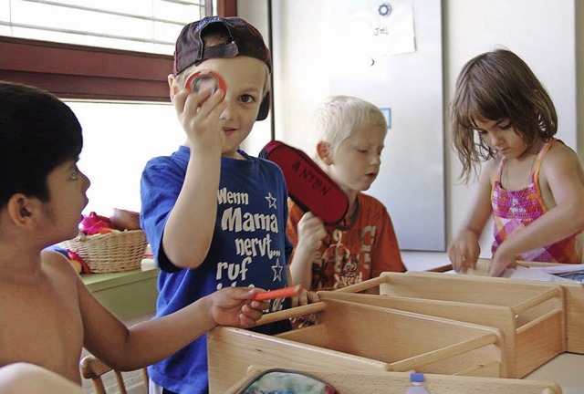 In Kisten und Ksten kommen die kleine...nd Bildungszentrum mitnehmen mchten.   | Foto: karoin wortelkamp