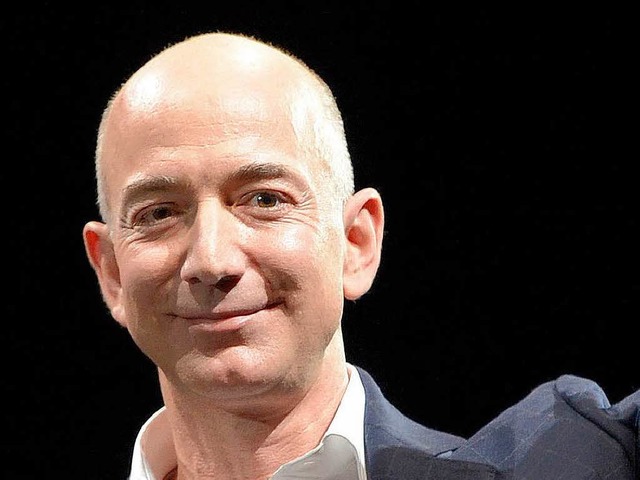 Der Triumphator:    Jeff Bezos , einer der reichsten Mnner der Welt   | Foto: dpa