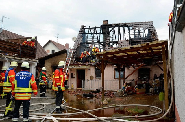 In Niederrimsingen wurde dieses kleine...chnachmittag bei einem Brand zerstrt.  | Foto: Claudia Mller