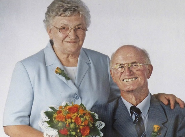 Maria und Heinrich Wiedensohler aus Breisach sind seit 60 Jahren verheiratet.  | Foto: privat