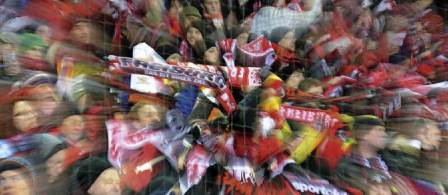 Der SC Freiburg muss sich heute, am er... der Region stehen hinter dem Verein.   | Foto: Patrick Seeger/Max Schuler/Privat