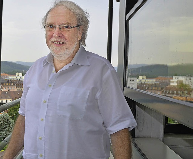 Der Leiter des Stadtbauamts Hans Krusc...ck auf die Stadt vermisst er bereits.   | Foto: Ingrid Bhm-Jacob