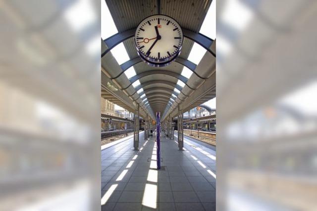 Bundesverkehrsminister Ramsauer spricht mit Bahnchef Grube ber Mainzer Hauptbahnhof