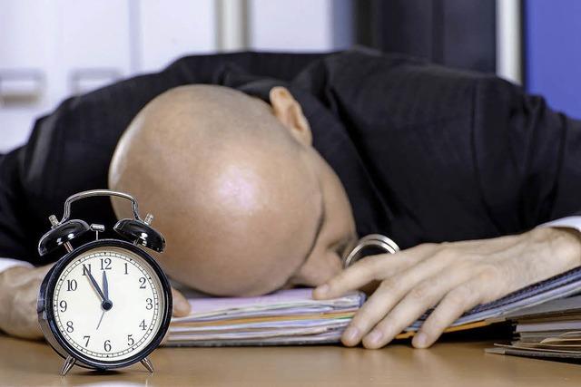 Schlafmediziner Hajak über den leistungsfördernden Mittagsschlaf