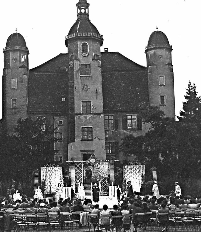 Donna Diana  als Schlossparkauffhrung, 1955.    | Foto: Stadtarchiv