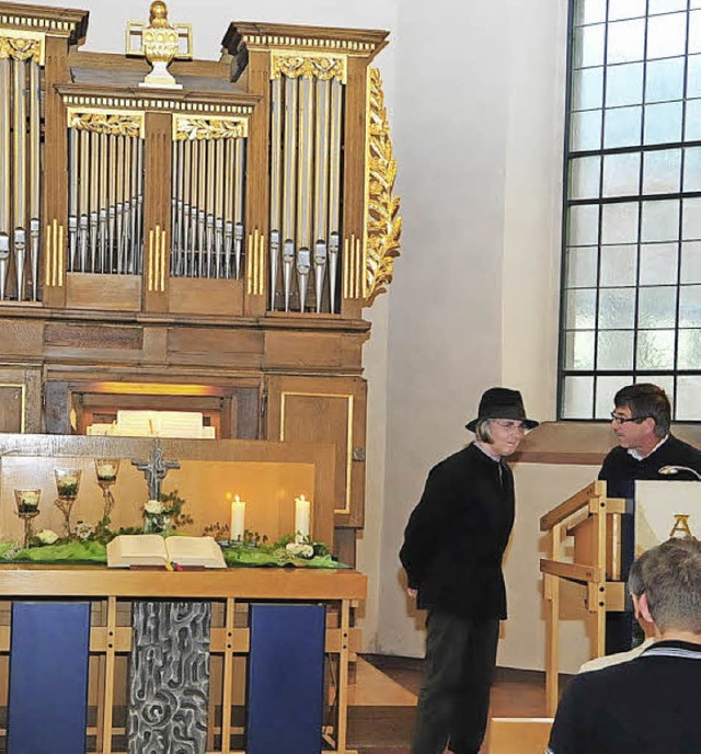 zwei Brettentler Zeitzeugen: Ondrs u...er - li) erzhlen die Orgelgeschichte.  | Foto: Hans-E. Meidhof