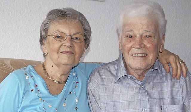 Eheglck: Hildegard und Josef Diesner feiern.   | Foto: Petra Wunderle