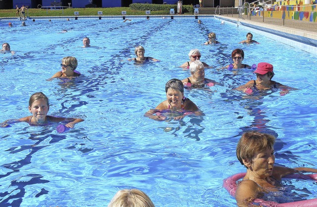 Viel Spa beim Aqua-Fitness Kurs im Kollnauer Schwimmbad.   | Foto: zvg