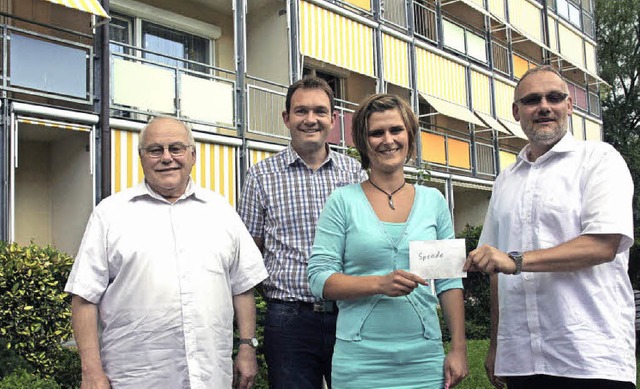 Fr das Projekt &#8222;Palliative Kult...r Stefan Schmidt (Zweiter von links).   | Foto: Marlies Jung-Knoblich
