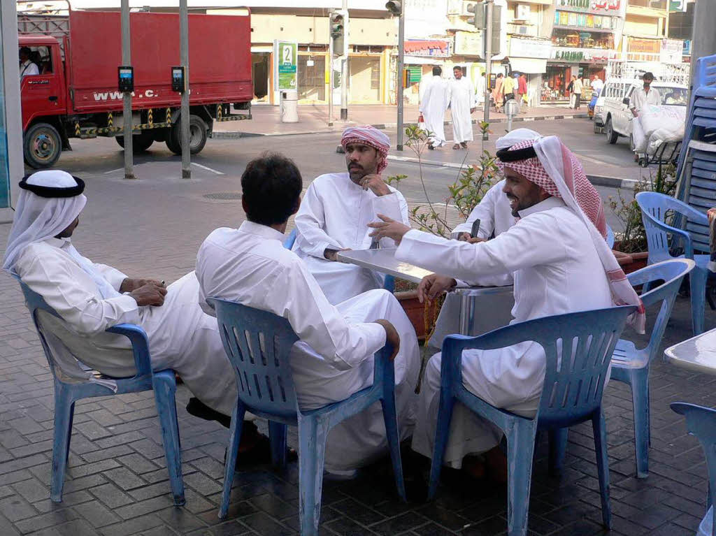 Kaffeeklatsch in den Straen von DubaiSieglinde Hansert, Neuried-Altenheim