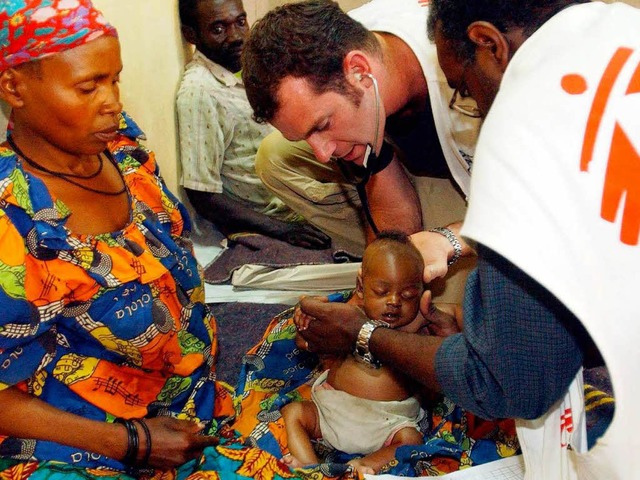 Wer hilft den Menschen in Somalia? Nac...ne medizinische Versorgung mehr geben.  | Foto: dpa