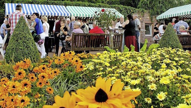 Der Prinzengarten bildet den idealen Rahmen fr den Hock.   | Foto: fotos: adrian Hofmann