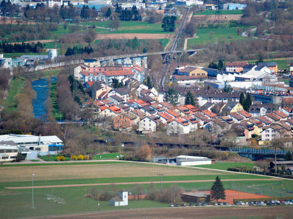 Uwe-Staub: Blick vom unteren Turm auf dem Rttler Schloss