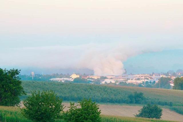 Notarzt: Rauchwolke nach Khl-Brand ist nicht giftig