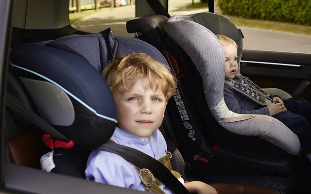 Kinder sollen im Auto rundum gesichert  sitzen.   | Foto: ADAC