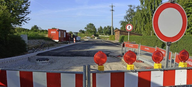 &#8222;Am Httstall&#8220; heit knft...ten und am Neubaugebiet vorbei fhrt.   | Foto: Markus Maier