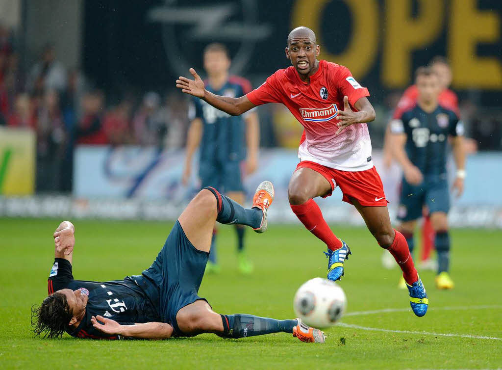 SC Freiburg ringt dem FC Bayern Mnchen einen Punkt ab.