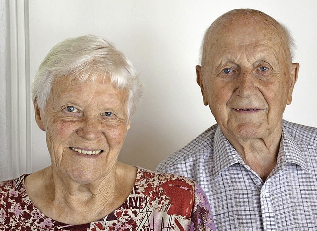 Seit 60 Jahren ein Paar: Wally und Frieder Dreher feiern Diamantene Hochzeit.  | Foto: Georg Diehl