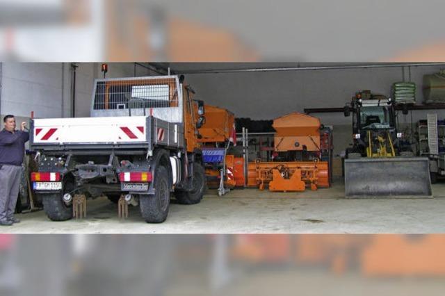 RATSNOTIZEN: Neuer Traktor für Gemeinde Münstertal