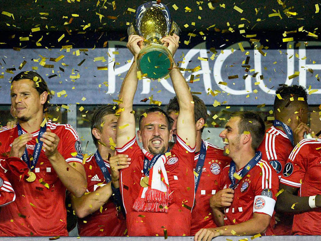 Wahnsinns-Finale: FC Bayern Gewinnt Supercup - Fussball International ...