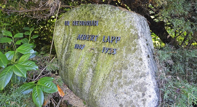 Dieser Stein hlt die Erinnerung an die Tragdie vom 7. Februar 1923 lebendig.  | Foto: Andr Hnig