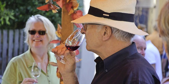 Genieer beim Weinmarkt Tllingen, Ausgabe 2012   | Foto: Archivbild: Barbara Ruda