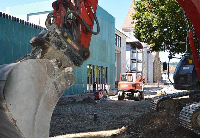 Schulcampus: Die Baustelle fr die Umg...rae ist am Rosenfelspark angekommen.   | Foto: Nikolaus Trenz