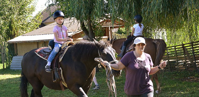 Einmal hoch zu Pferde: ein Ferienmorgen bei Silke Gtz   | Foto: mariella hutt