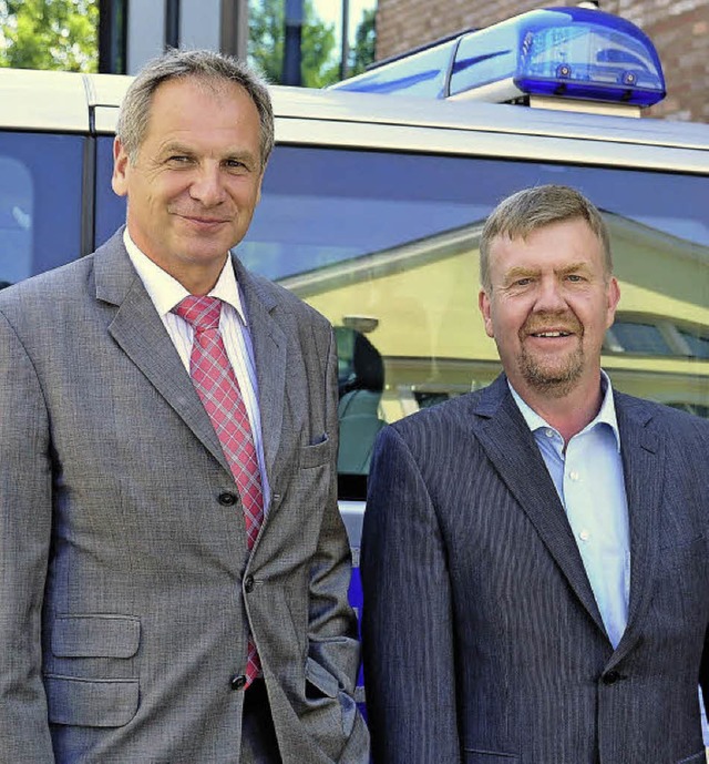 Innenminister Reinhold Gall und Thomas Mengel   | Foto: Annette Mahro