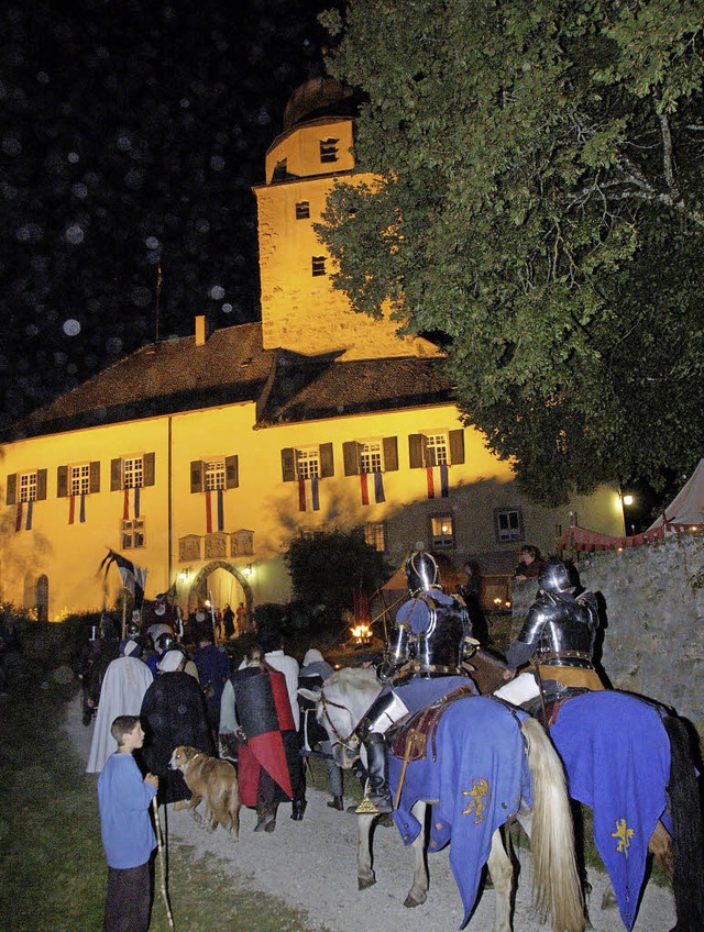 Zuletzt brachten die Schlossfestspiele...22;Ein Ritter kehrt Heim&#8220; statt.  | Foto: Dietmar Noeske