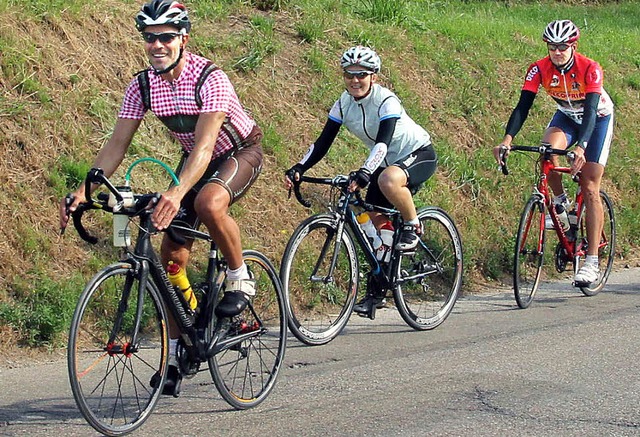 750 Radler nahmen an der Kaiserstuhl-Radtour teil.   | Foto: trogus