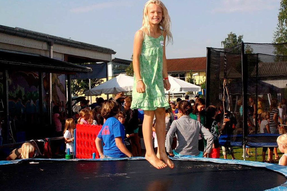 Für Kinder war beim Ferienclub der AB Gemeinde Steinen eine Menge geboten (Foto: Heiner Fabry) Für Kinder war beim Ferienclub der AB Gemeinde Steinen eine Menge geboten (Foto: Heiner Fabry)