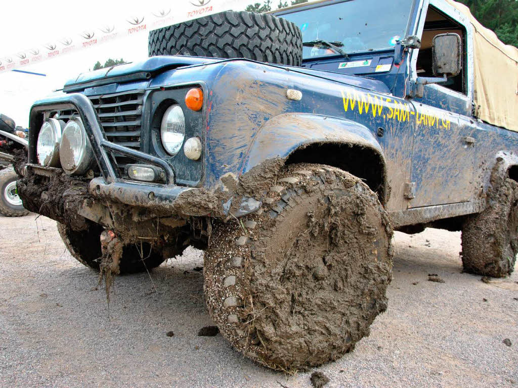 Über Stock und Stein und durch Matsch und Schlamm ging’s beim fünften Offroad-Abenteuer in Hottingen. Über Stock und Stein und durch Matsch und Schlamm ging’s beim fünften Offroad-Abenteuer in Hottingen.