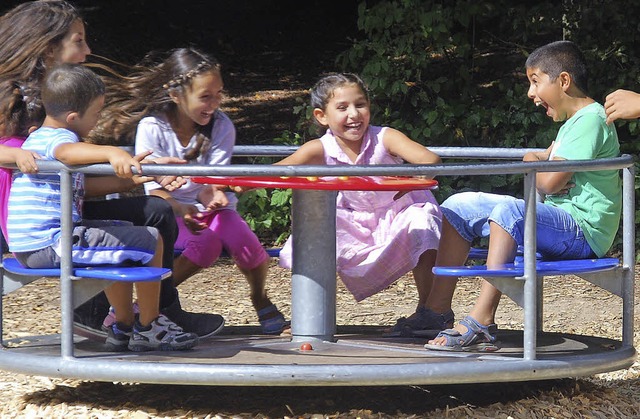 Der Freundeskreis Asyl ldt Kinder aus... zu einem Ausflug  nach Waldshut ein.   | Foto: Danielle Hirschberger