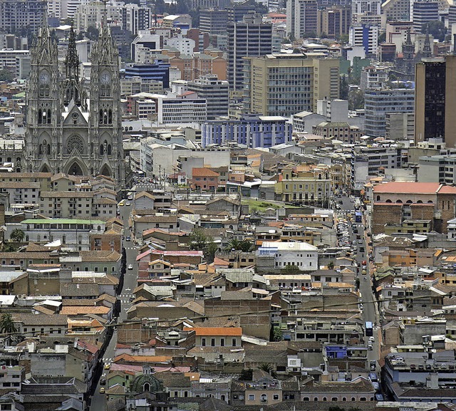 Blick ber Ecuadors Hauptstadt Quito.   | Foto: dpa/zvg