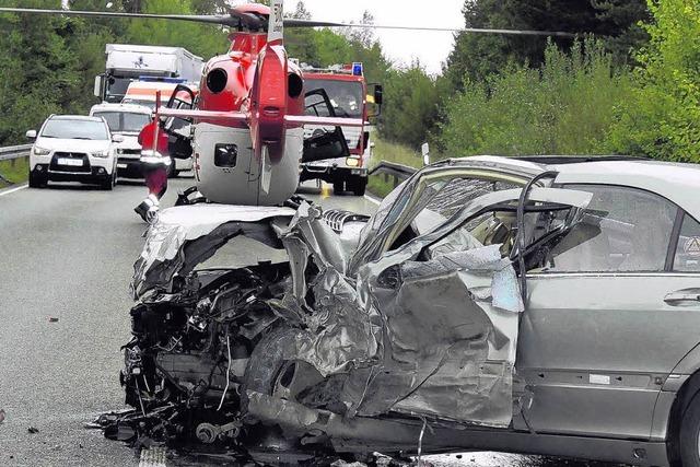 60-Jhriger kracht in Lkw