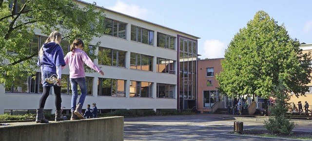 Reichlich Neues an den Schulen im Elzt... in die Klasse und ran an die Bcher.   | Foto: IRIS KNIG