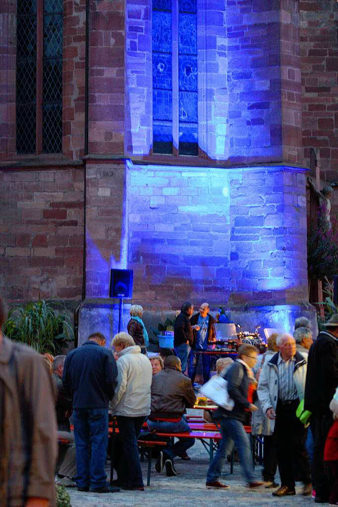 Ein Meister am Plattenteller: An der Martinskirche legte DJ Milser Vinyl auf.