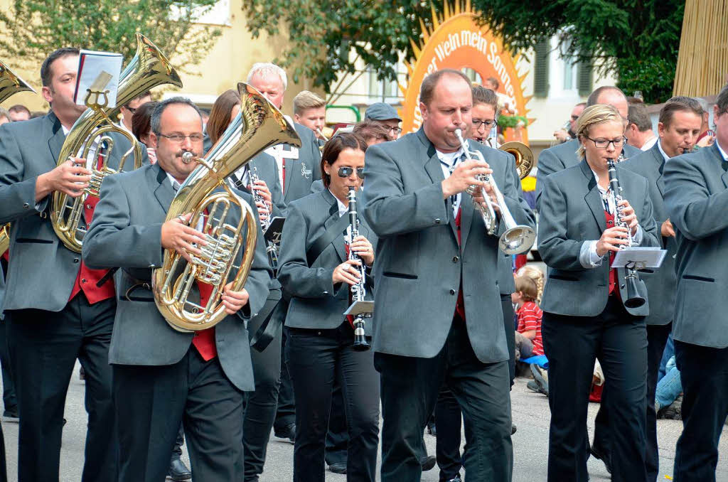 Jubel, Trubel, Heiterkeit beim Auggener Winzerfest<?ZP?>
