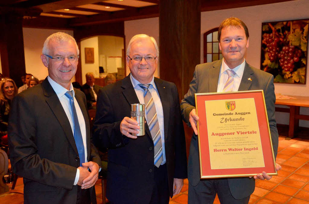 Thomas Basler, Auggener Viertele-Trger Walter Ingold (Mitte), Brgermeister Fritz Deutschmann