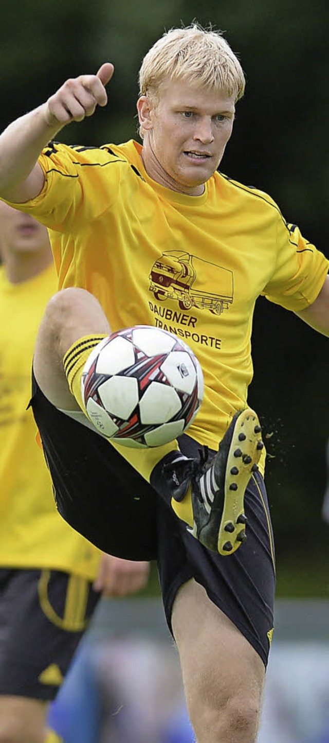 Stefan Modrzejewski vom SV Hlzlebruck erzielte gegen Pfohren das 1:0 und 2:0.  | Foto: seeger