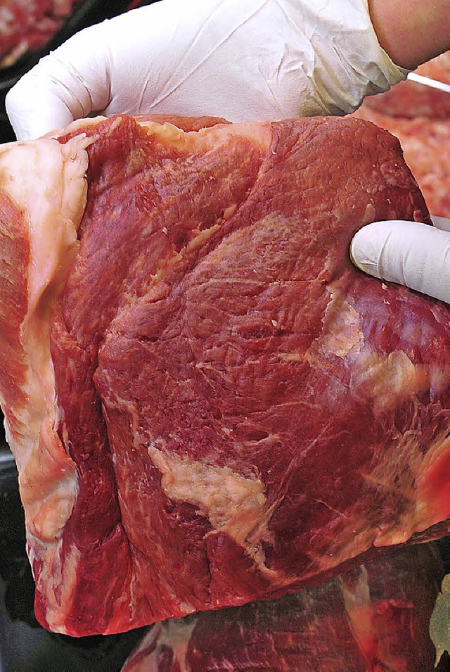 Fleisch im Wert von 8,50 Euro hatte di...lagte aus einem Supermarkt gestohlen.   | Foto: dpa