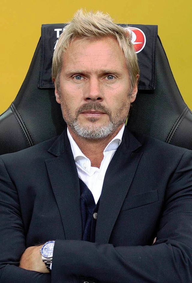 Ist raus: Thorsten Fink wurde als Trainer des HSV beurlaubt.  | Foto: dpa