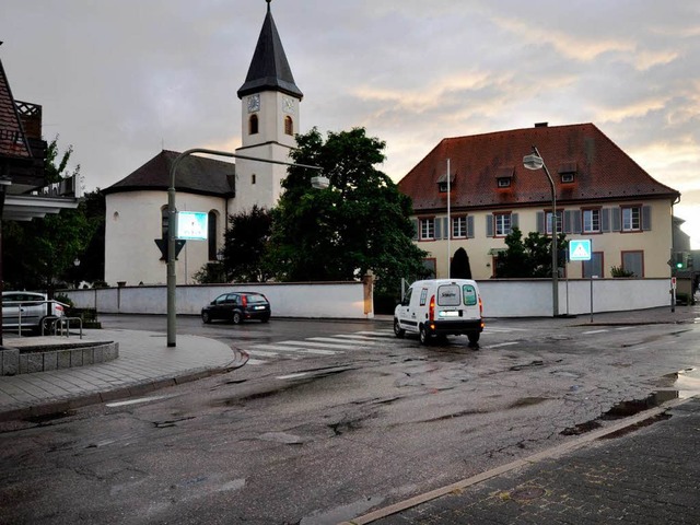 Trb ist nicht nur das Wetter ber der...em Pflaster sprengt den Kostenrahmen.   | Foto: julius steckmeister